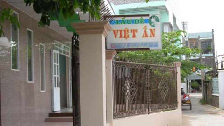 Lẩu dê Việt Ấn