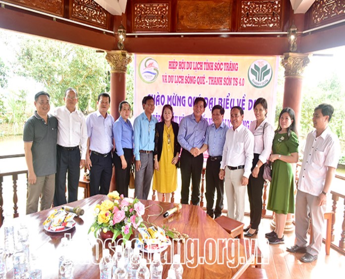 Kết nối phát triển thế mạnh du lịch sông nước cù lao miệt vườn giữa 2 tỉnh Sóc Trăng và Trà Vinh